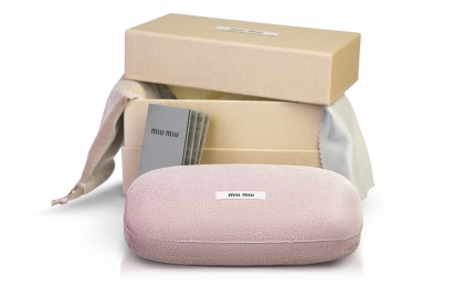 Miu Miu футляр Отдельно футляр не продаётся!, цена 0.00 руб.